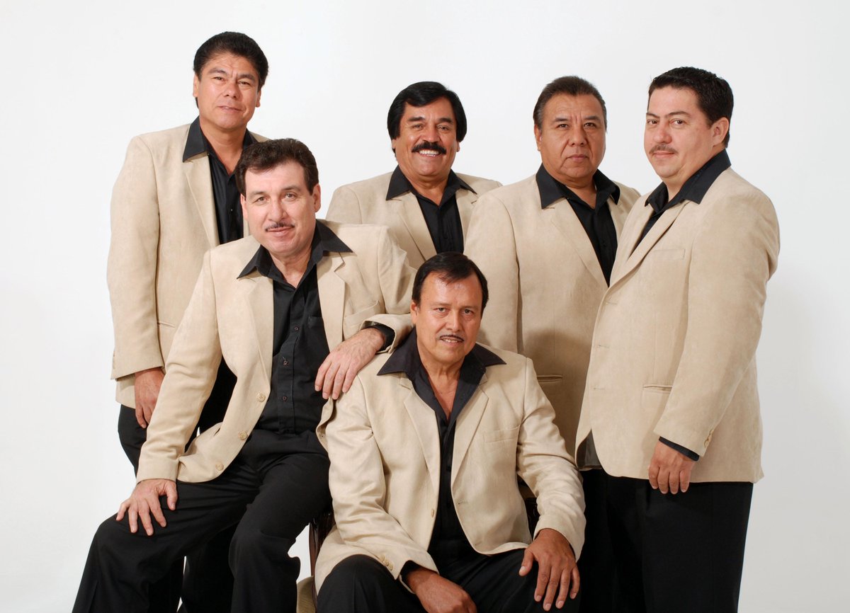 ApodacaGroup's tweet image. ¡@LosBaronDeApoda preparan homenaje a 4 grandes de la música mexicana!
Nota Completa: on.fb.me/1NzF21J