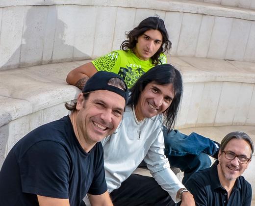 OlebuMexico's tweet photo. Tras tres años de ausencia, regresan los @EnanitosVerdes1 al @AuditorioMx -> http://t.co/H72Z26BfUS http://t.co/39eAnhHXvQ