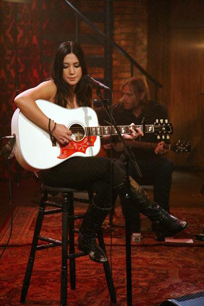 Happy Birthday to Michelle Branch, who turns 32 today! 