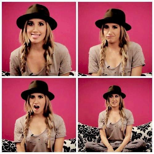 Happy Birthday Ashley Tisdale   Estoy muy orgullosa de ella, ha logrado tanto. Qué chica más hermosa y talentosa 