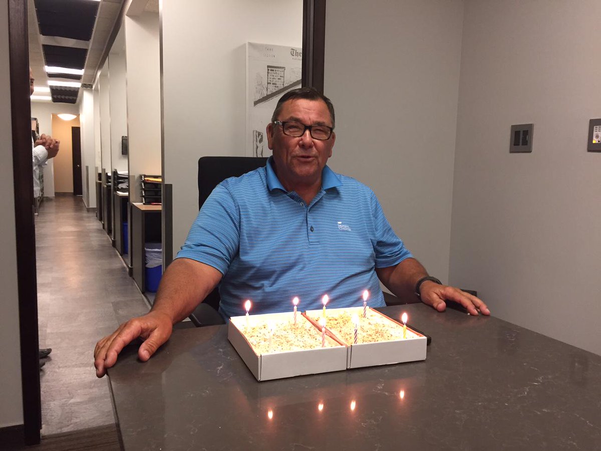 JandGHomesLtd's tweet photo. Happy birthday, Jack! We hope you have a wonderful day! #birthday #carrotcake http://t.co/BnpFz2czLW