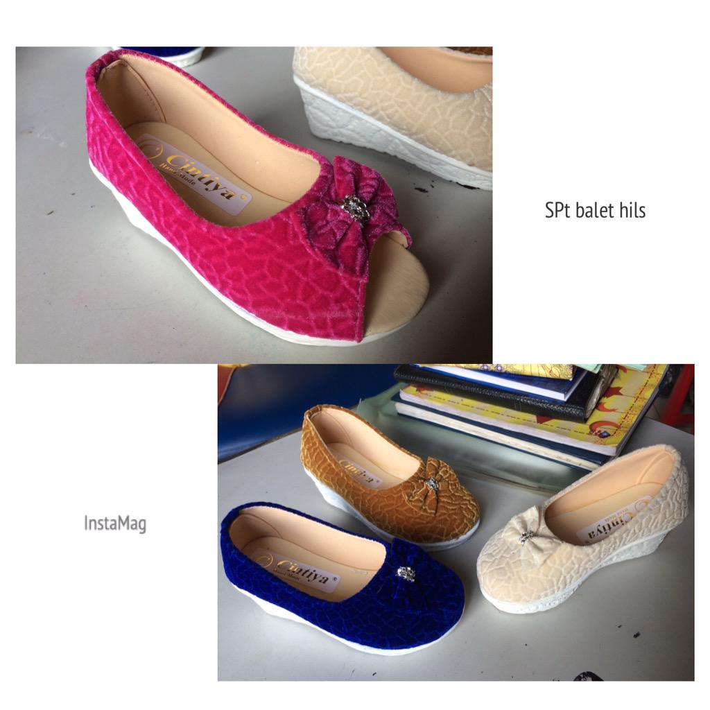 Store15Store tweet picture