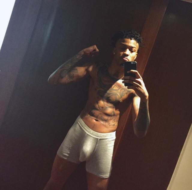 AugustMemes's tweet photo. @AugustAlsina Your body is 65% water and I'm thirsty. 😏😏😏😏😏😏😏boom drop them Calvin Klein's http://t.co/97ECtdM2VY