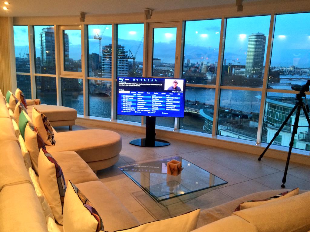 hh_archive_2019's tweet image. #London apartment with @iruleathome #ipadcontrol @Wyrestorm and @KNXUK #Lighting &amp;amp; #homeautomation
#LiveInstall