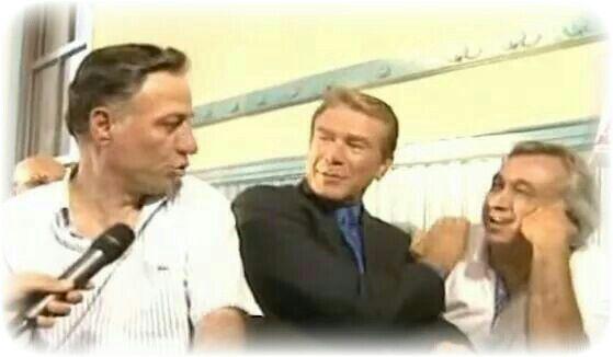 ugurdundarTV's tweet photo. 14 yıl oldu.Müjdat ve seninle Vefa Lisesi'nin sıralarında oturduğumuz o gün ne çok gülmüştük.Nur içinde yat kardeşim. http://t.co/8lRzUXwfqa
