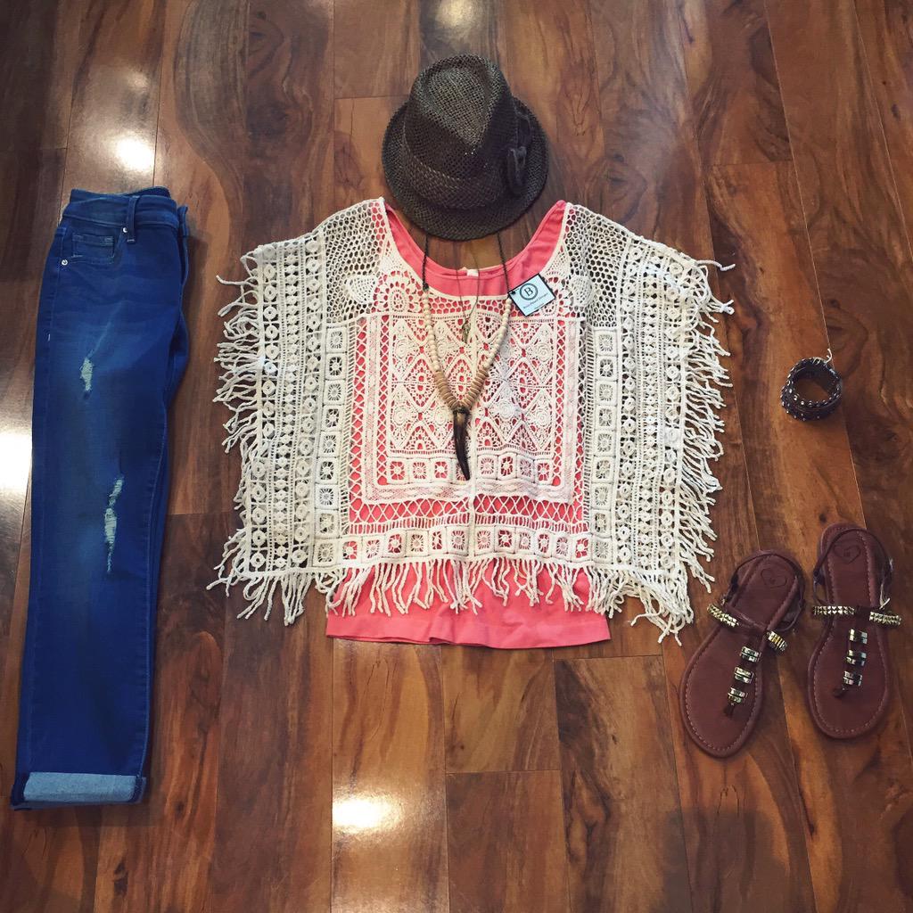 MainstreamMG's tweet image. Today's #OOTD is ready for summer! Shop this look &amp;amp; many more on our Facebook page or in store from 10-5! #mainstream