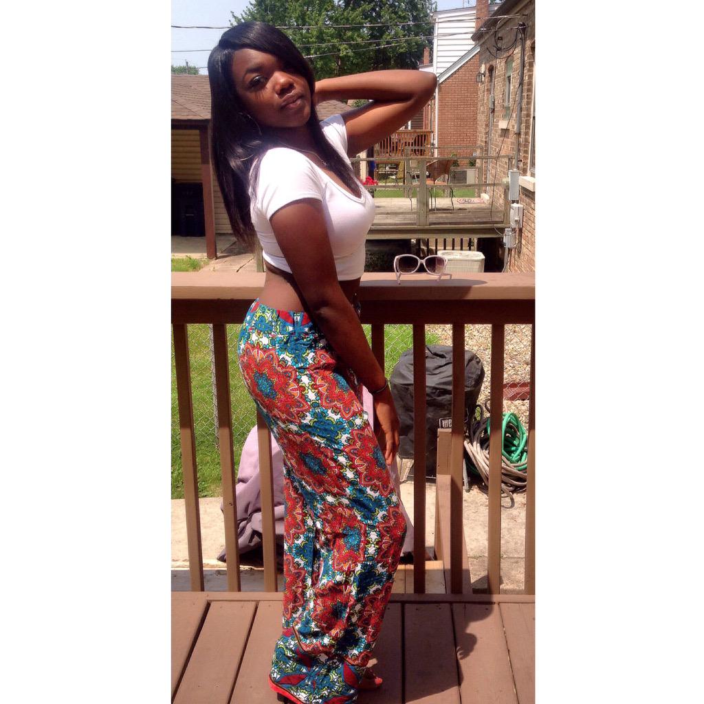 Xoxotarra's tweet image. Enjoying the weather😍