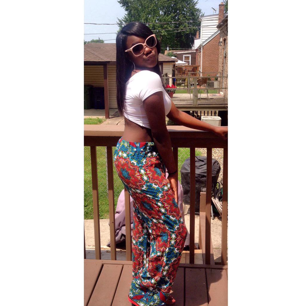 Xoxotarra's tweet image. Enjoying the weather😍