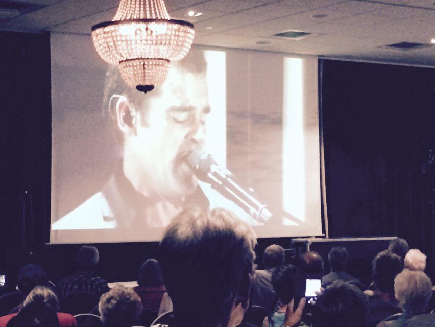RomyNijland's tweet photo. Gezelligheid met @jvdboom @raboliemers #leden15 http://t.co/N9l8qb0rAR