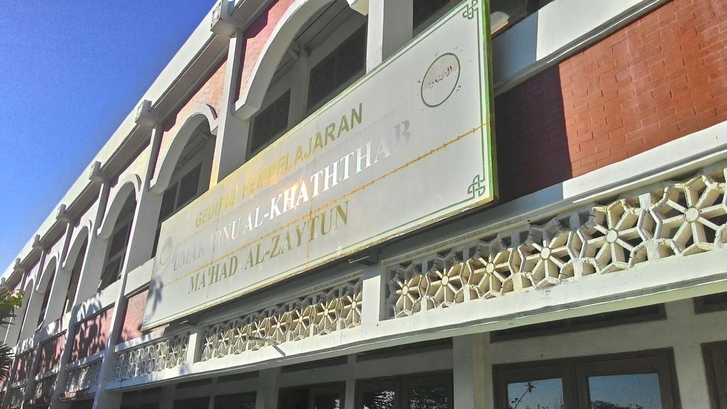 giroyaluckyday's tweet photo. @persadazaytun nih apdet penampakan balkon gedung tercinta anak PERSADA,,siapa yg kangen? Cung!! #persada1dekade http://t.co/IjCScef261
