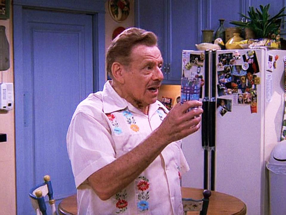 The of Queens on Twitter: ""Well spank me hard and me this one fine glass of H20." #TheKingofQueens http://t.co/dQCWCqy3l4" / X