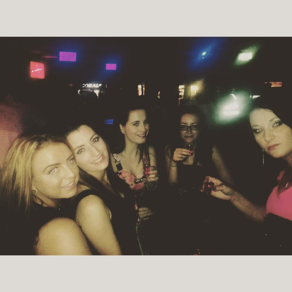 kerry124's tweet photo. Birthday night http://t.co/QZLHPaP2sT