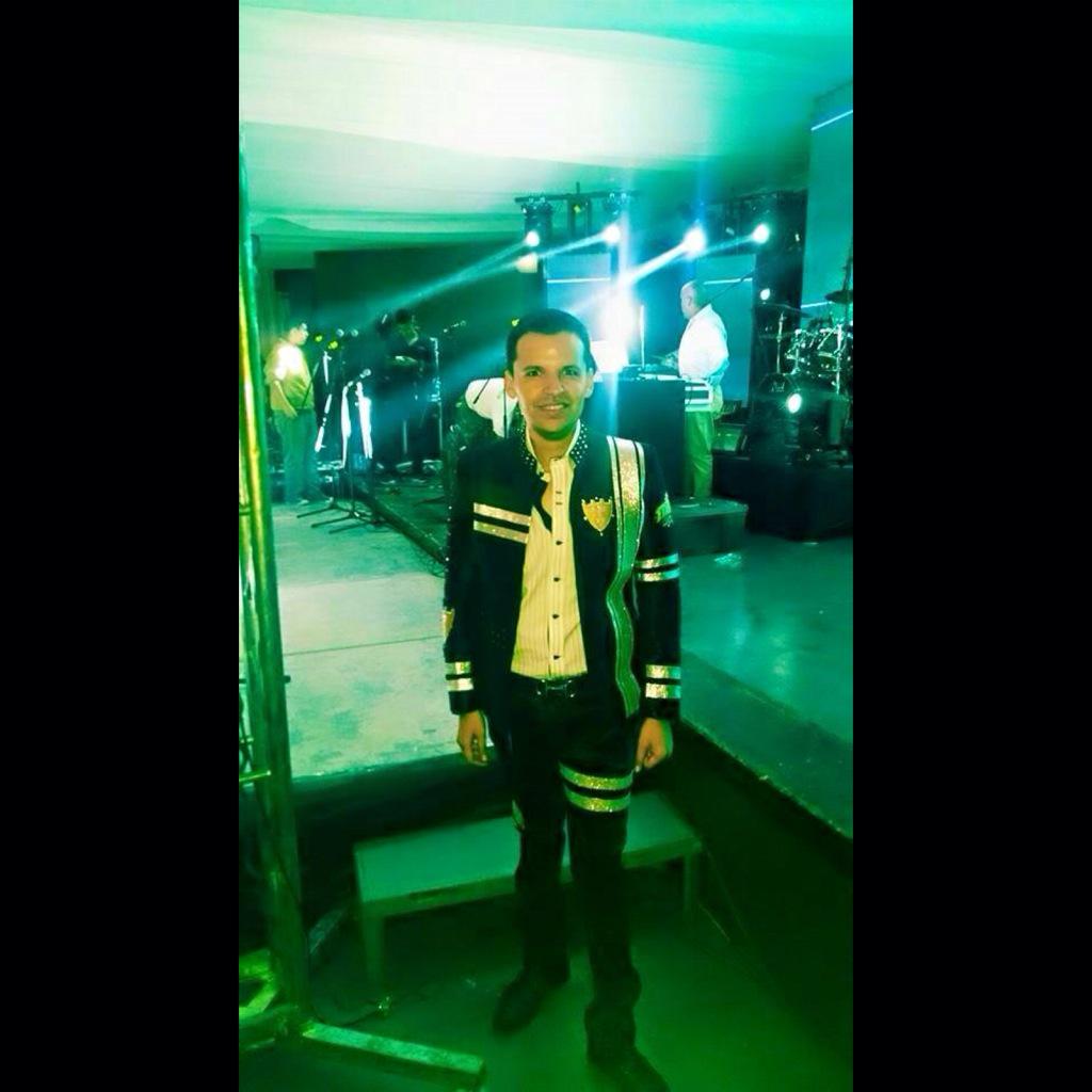 @LosTitanes 🎤🎸 #AlfonsoPayan
#TitanesPromo #TitanFamilia #LosTitanesDeDurango #TitanicaRecords