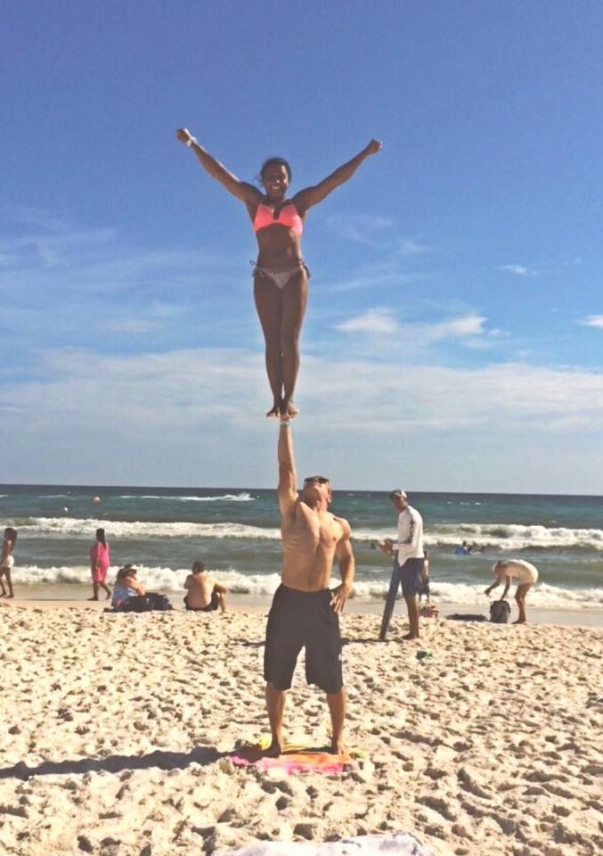 BHSVarsityCoed's tweet photo. The family that stunts together, stays together! Love seeing our sibling stunters on the beach! @lexx_sea http://t.co/FrrevUONQw