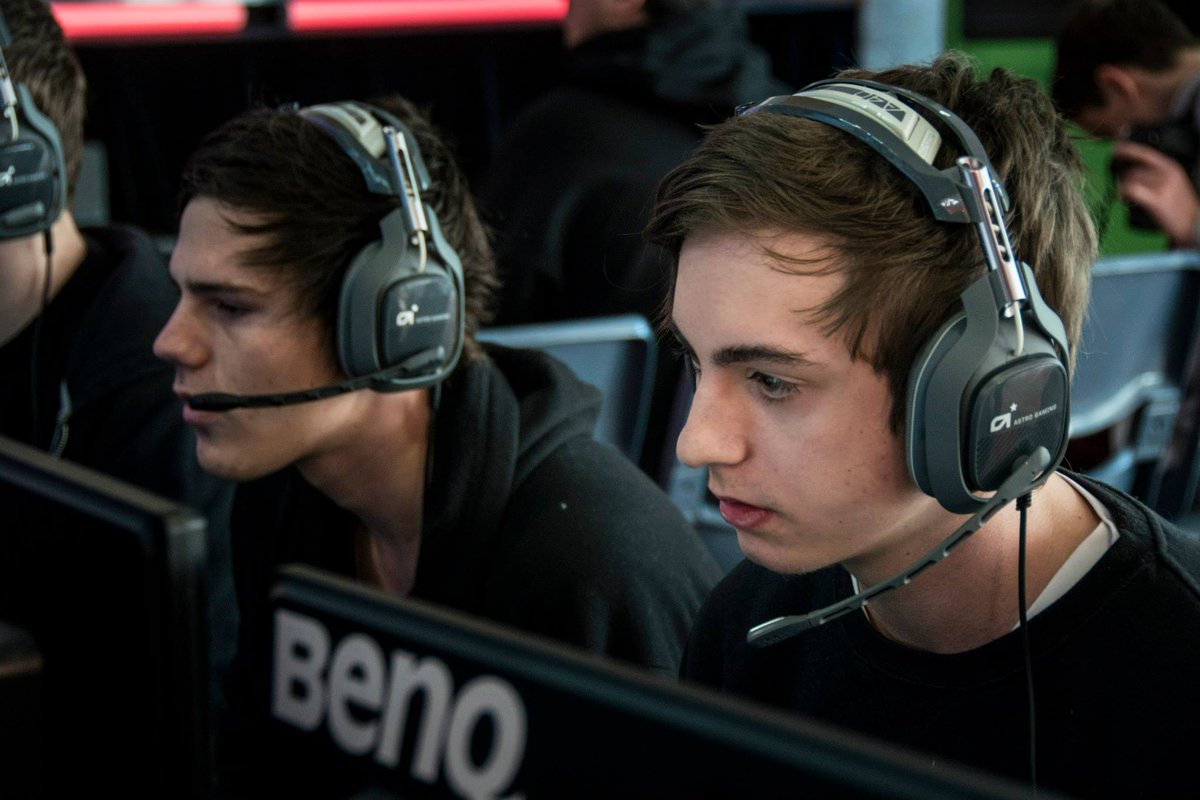 ASTROGaming's tweet photo. GG @ACLPro &amp; congrats to the #ACLSyd @CallofDuty Champs @PLT_MF! #ASTROfamily 

Photos: http://t.co/IhoR8IBSUb http://t.co/SIVvj4w1SV