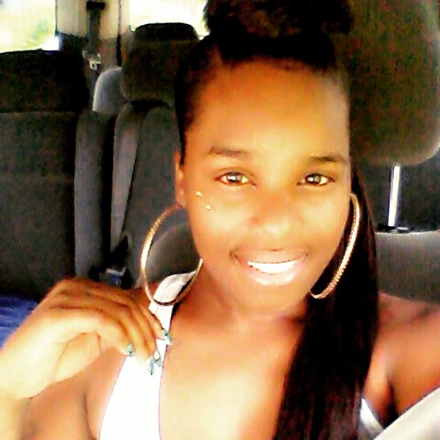 Lady_Kraz's tweet photo. Mall time http://t.co/dQD0yaT64p