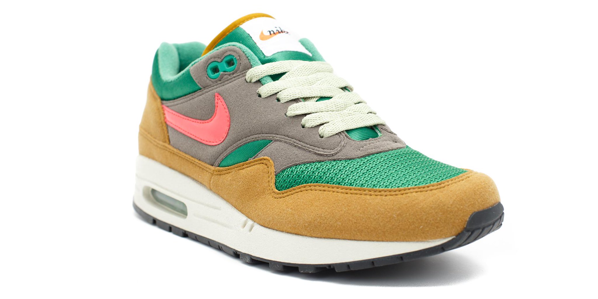 nike air max 1 powerwall brs