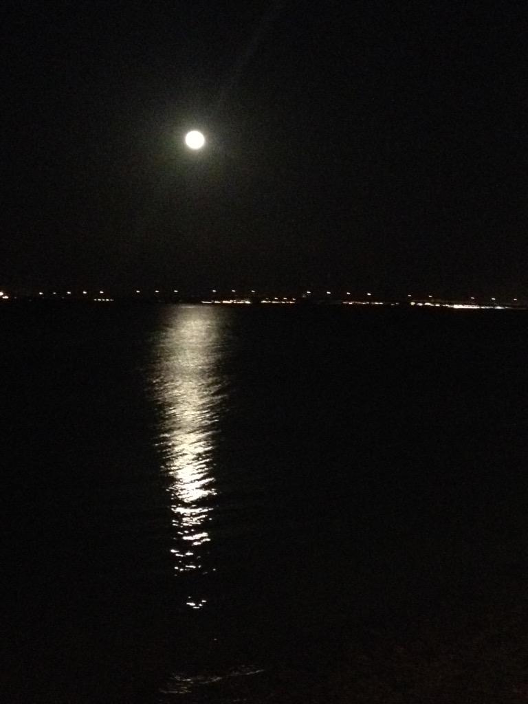 Luna llena en Cáncer..la luna mas emocionante, sentida y profunda de todo el año.