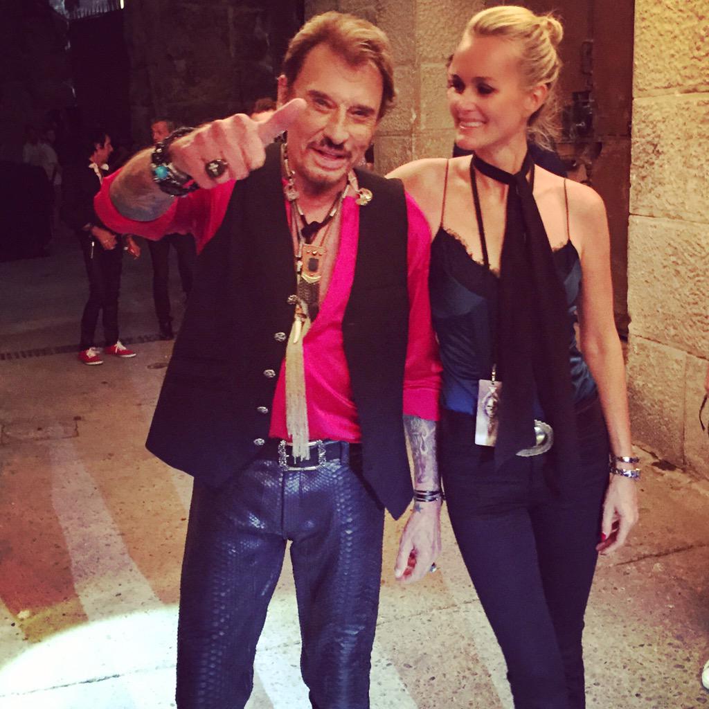 Laeticia Hallyday On Twitter Tellement Fiere De Mon Homme Johnnysjh Restervivanttour Backstage After Show Nimes Http T Co Zqpsggcwto