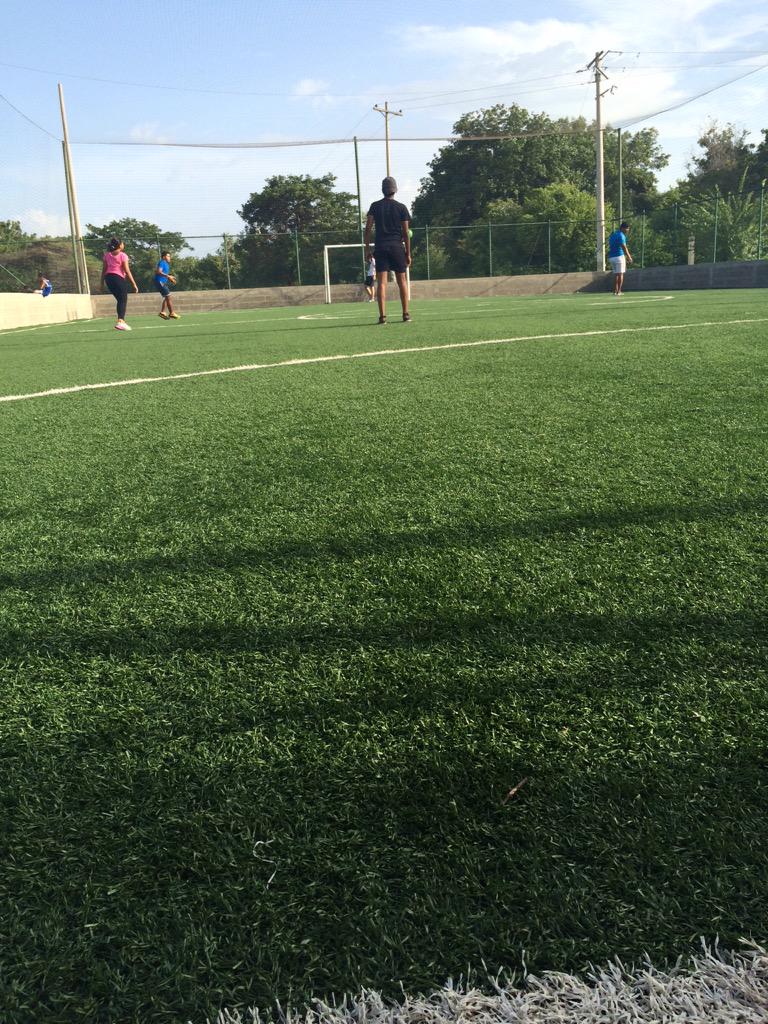 Mientras tanto yo👌🏼😂⚽️