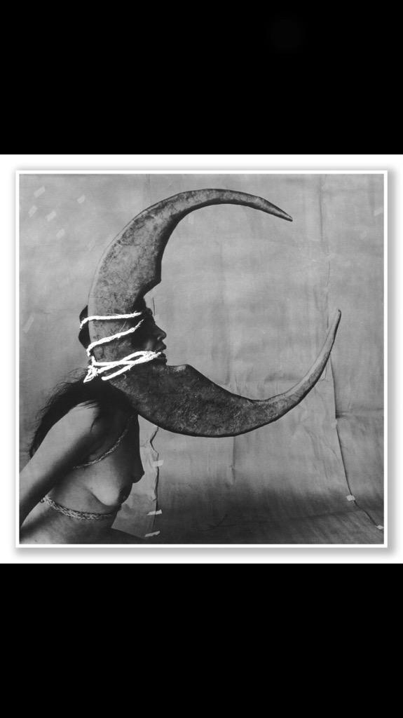 EN42GY's tweet photo. Shit luna🌙 http://t.co/ombXOJoaXL