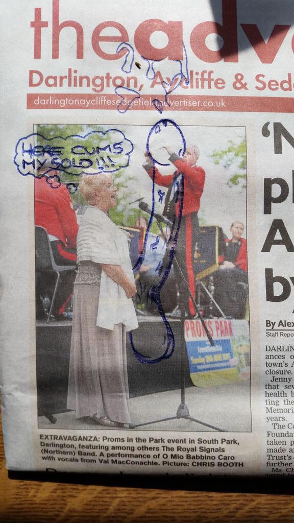 NewspaperDicks's tweet photo. Credit: @Wilkoman1980 http://t.co/ilfSuW48qM
