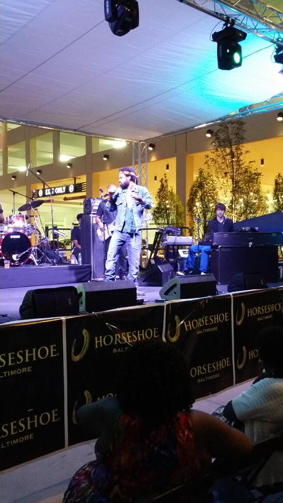 Nastybreakdwn's tweet photo. #jazzysummernights is in full effect. @HorseshoeBmore @Bilal. Good FREE entertainment 4 #Baltimore #jsnisback http://t.co/xV8anbonkn