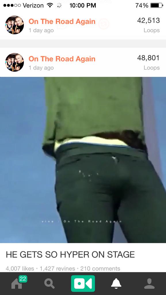 nocontrol_lilo's tweet photo. I see London, I see France, I see Harry Styles' bulge in my face 😍😍 http://t.co/h3NgwMPMCP