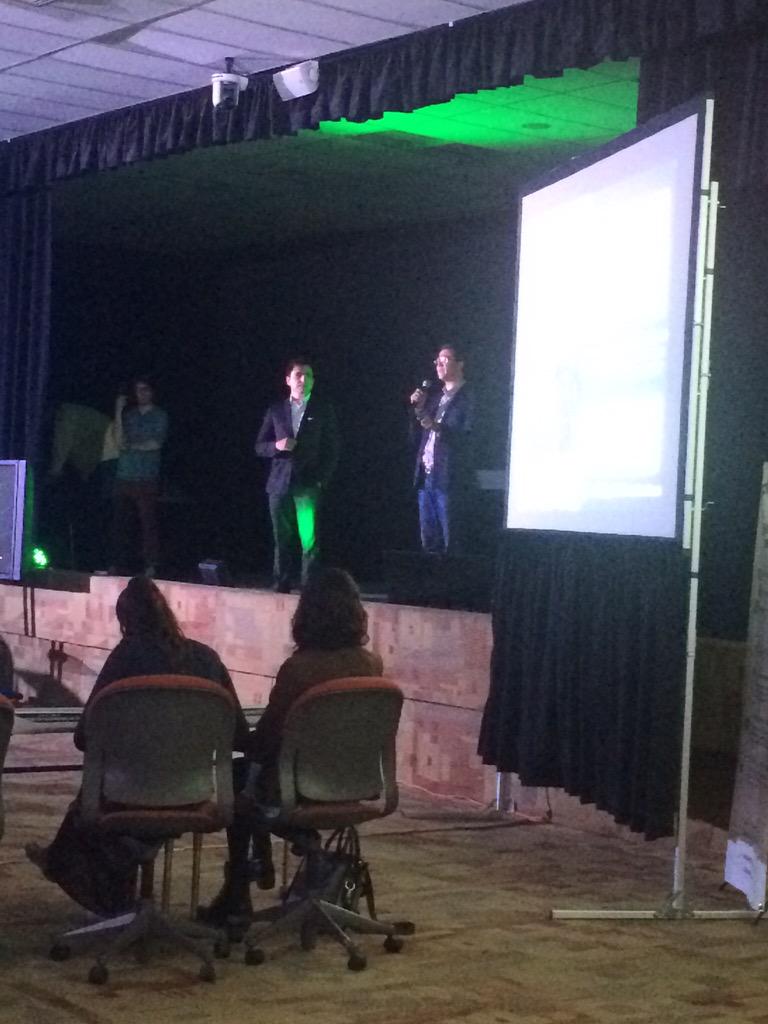 NOWDemoDay's tweet photo. Tumbiko en sesión de preguntas. @TecLean @playbusinessmx @startupmexico http://t.co/qIxsRhgfgB