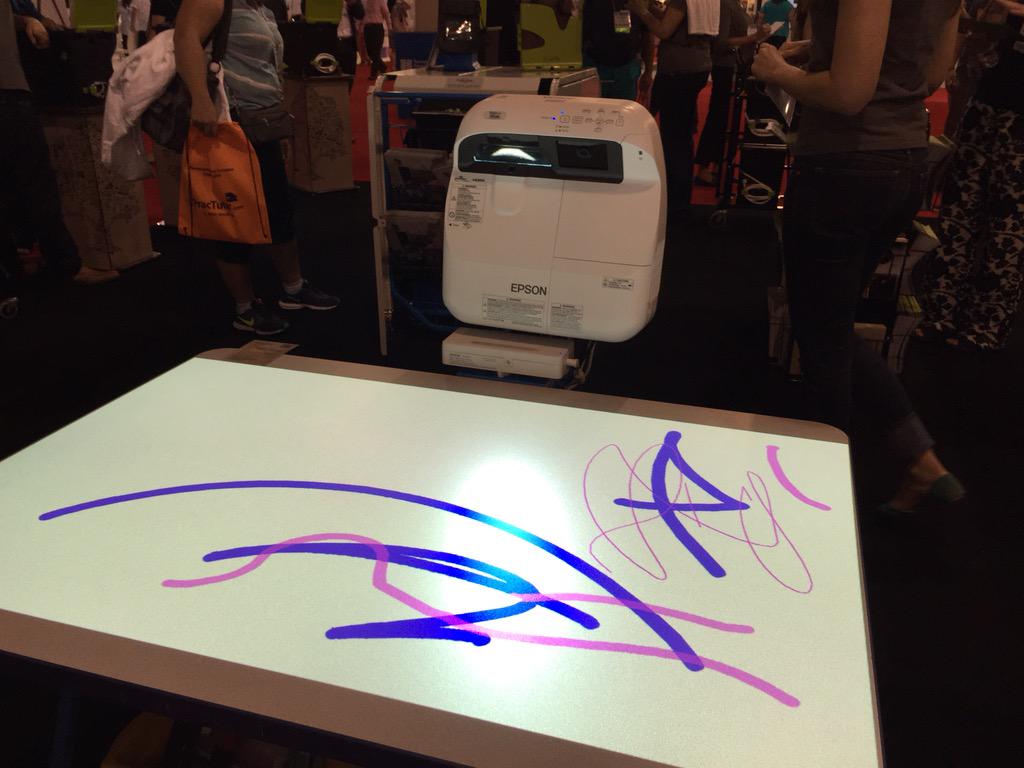 iwearthecrowns's tweet image. Imagine how this #interactiveeasel would transform preK-1, even Gr2 @copernicused #endlesspossibility #ISTE2015