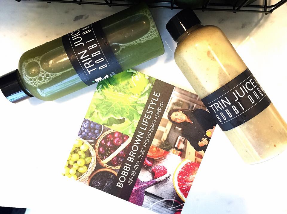 바비 브라운 롯데 본점이 새로워졌어요! 리뉴얼을 기념, 100% 당첨 럭키 드로우 &amp; 에너지 충전을 위한 특별한 선물을 증정 중이니 놀러오세요.(한정수량으로 조기소진 될 수 있습니다)