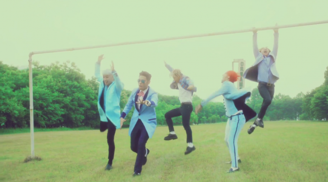 liputan6dotcom's tweet photo. Big Bang Singkirkan Taylor Swift di Chart Internasional http://t.co/Ki90tnzO8r http://t.co/pnLAIcwuDK