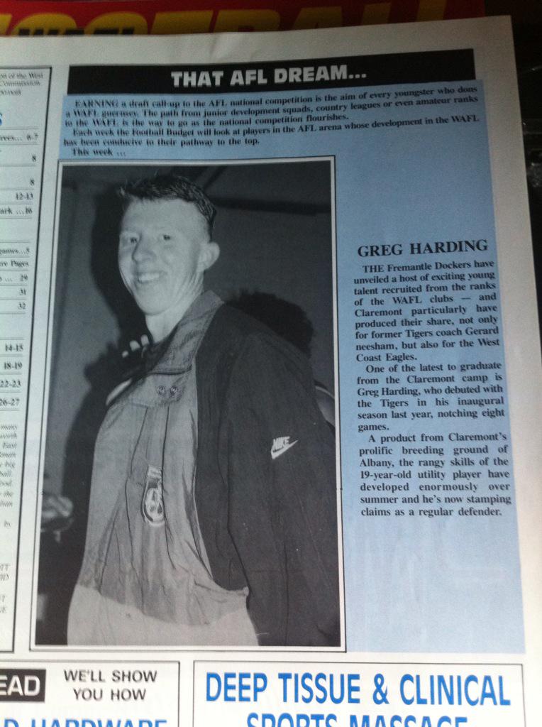 davelindsay77's tweet photo. Hey @SwanDistrictsFC found your coach in an old Footy Budget @CorbinMiddlemas @BenCameron23 @JJSimpson_24 @Amesy11 http://t.co/Px7prqudXe