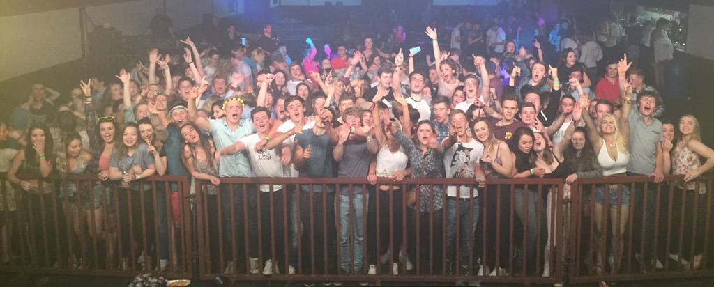 Thanks #Penfest! <a href="/Ragsy78/">Ragsy</a> <a href="/scott_mills/">Scott Mills</a> <a href="/JoelCorry/">Joel Corry</a> Diolch yn fawr!