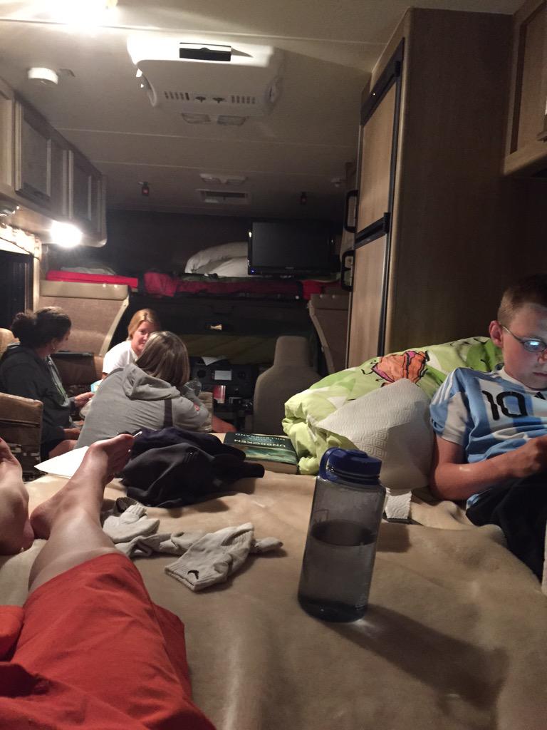 NickG10_'s tweet photo. Chillin' in the RV in Canada. #Canada2015 http://t.co/TEW27QWu1Y