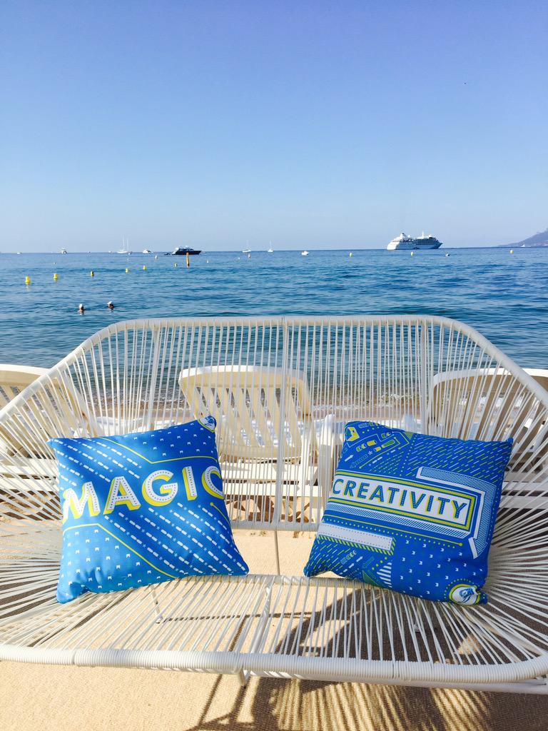 saurabhbhatia's tweet photo. Good morning. Apparently no one eats breakfast at #CannesLions. This is the cannesLions Beach breakfast area #vdopia http://t.co/tleLPBp3L6