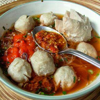 Ndasmuu_'s tweet photo. Baksone baksone mas , koe ra pengen ? http://t.co/MBYIDyh54g