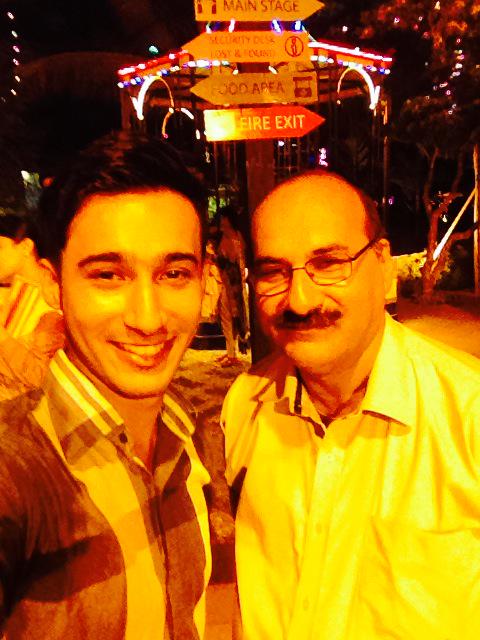 kamranallana's tweet photo. You are the Best
#Love #Care #FamilyBackBone #FathersDay http://t.co/UXxGi9GAnf