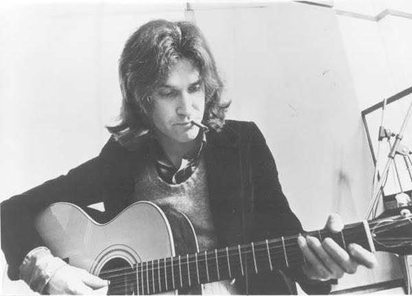 Happy birthday to Ray Davies, born on this day 21st June 1944, guitar, vocals, The Kinks 