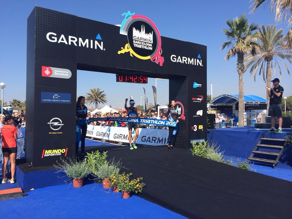 barcelonatriathlon (@barcelonatri) on Twitter photo Felicidades <a href="/mariomola/">Mario Mola DĂaz</a>! Sensacional carrera una vez más!! Segundo tĂtulo <a href="/barcelonatri/">barcelonatriathlon</a>. Un lujo! Felicidades <a href="/mariomola/">Mario Mola DĂaz</a>! Sensacional carrera una vez más!! Segundo tĂtulo <a href="/barcelonatri/">barcelonatriathlon</a>. Un lujo!