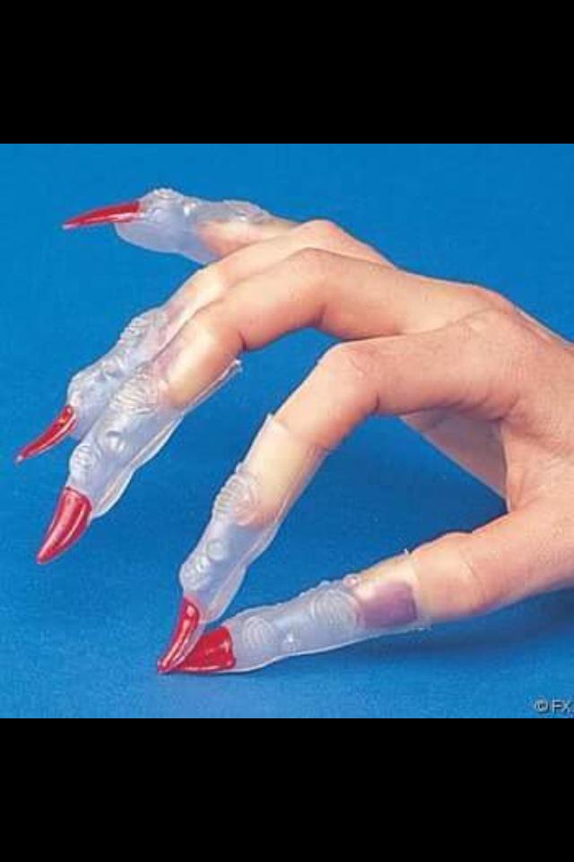 1990sThrowbacks's tweet image. Halloween was seriously scary with these.