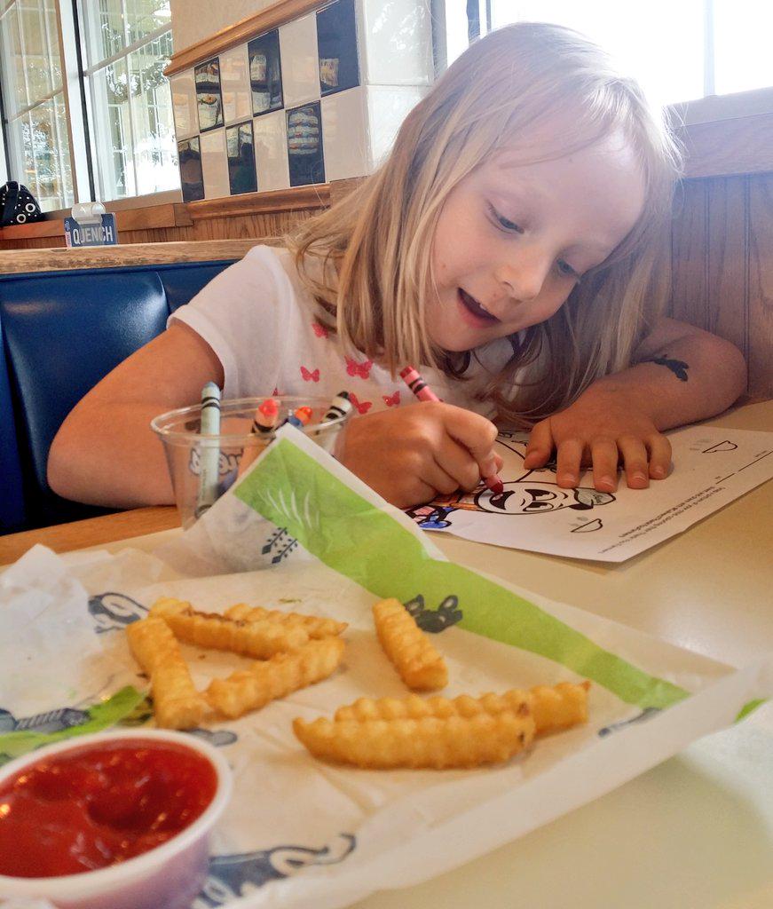 dadEnough's tweet image. Coloring first, fries a close second. #HappyFathersDay  #culversthankyoufarmers