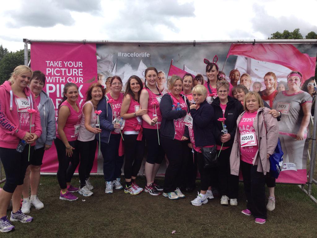 HandforthExtra's tweet photo. We did it #RaceForLife  @Em_Goodall   @njs1281  @GaryAshton68 http://t.co/FNK42xtEWM