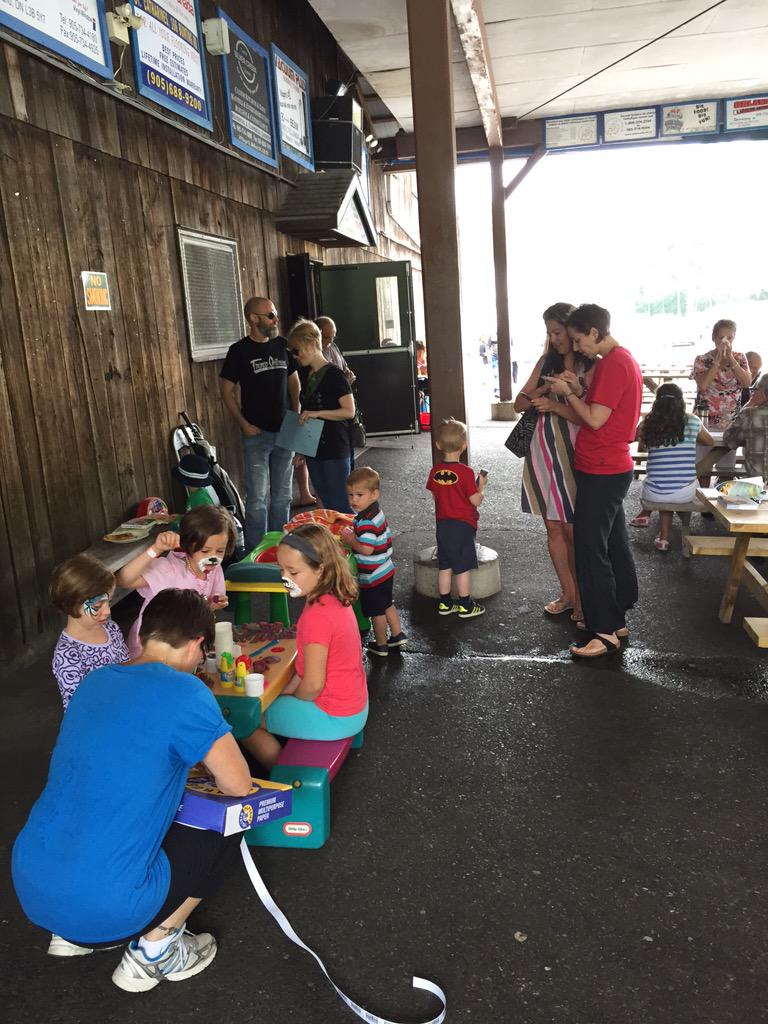 A la fête de la St Jean Baptiste de #Welland avec <a href="/CSViamonde/">CS Viamonde</a> #onfr