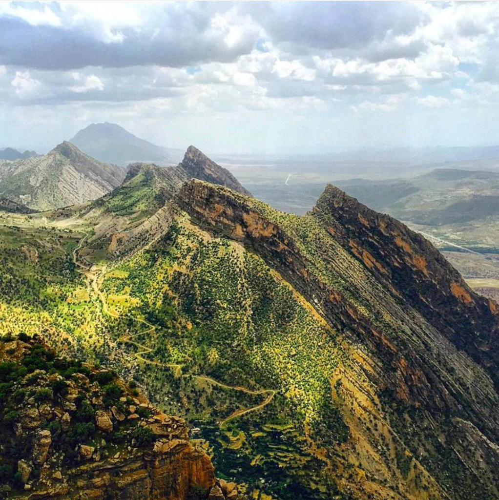 IraqPics's tweet photo. Mount Sara in Sulaymaniyah, Northern Iraq
جبل سارا في محافظة السليمانية، شمال العراق
#Iraq #Kurdistan #Slemani http://t.co/QcMrgZgriZ