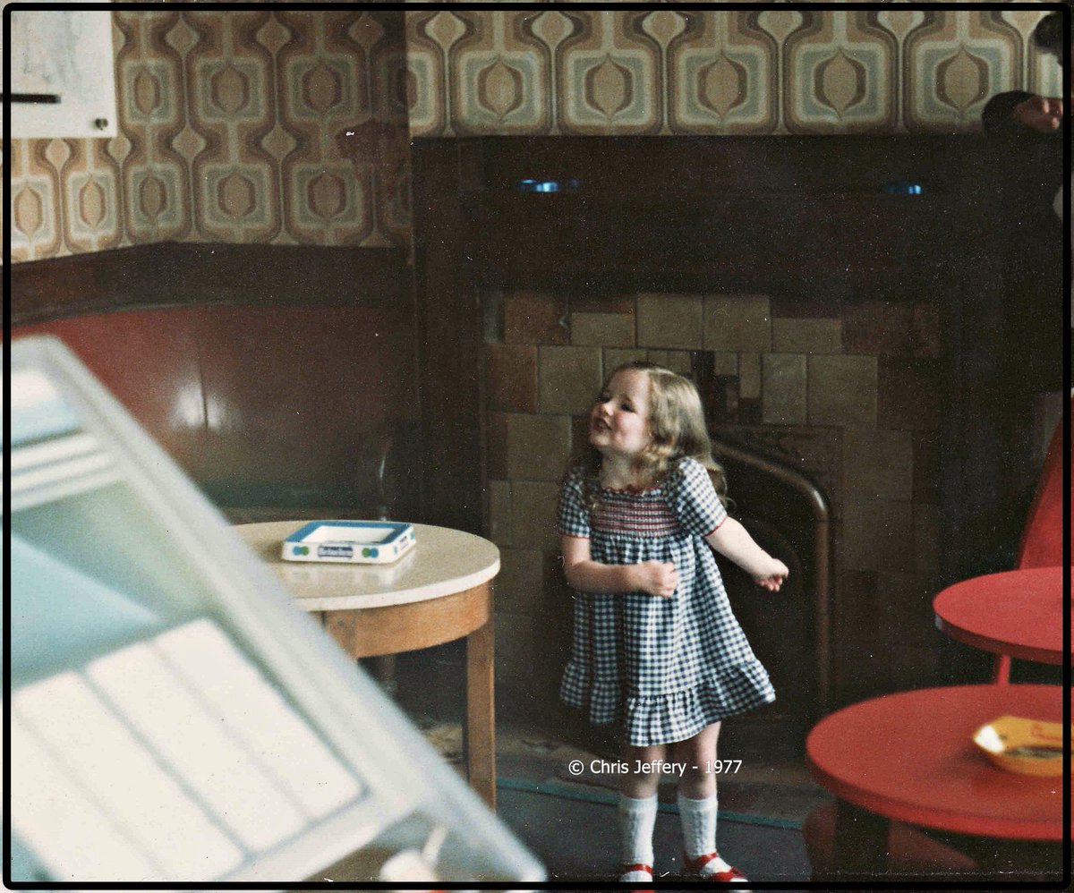 ChrisJeff888's tweet photo. @CAMRACaSC @TheShipVictory @ShitChester A pic of Kim Peers (landlord 1977) daughter dancing to the juke box c1977... http://t.co/3GecbWBGQA