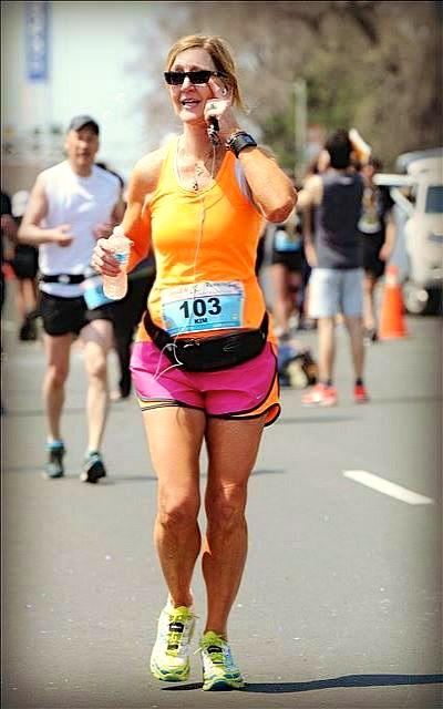KimGrinerHeinz's tweet photo. Toronto Marathon crying. 26mi for my son's 26yrs of life. End Addiction. Vote http://t.co/bFYN3BS9CE #RWcoverseach http://t.co/O9zjujf2zX