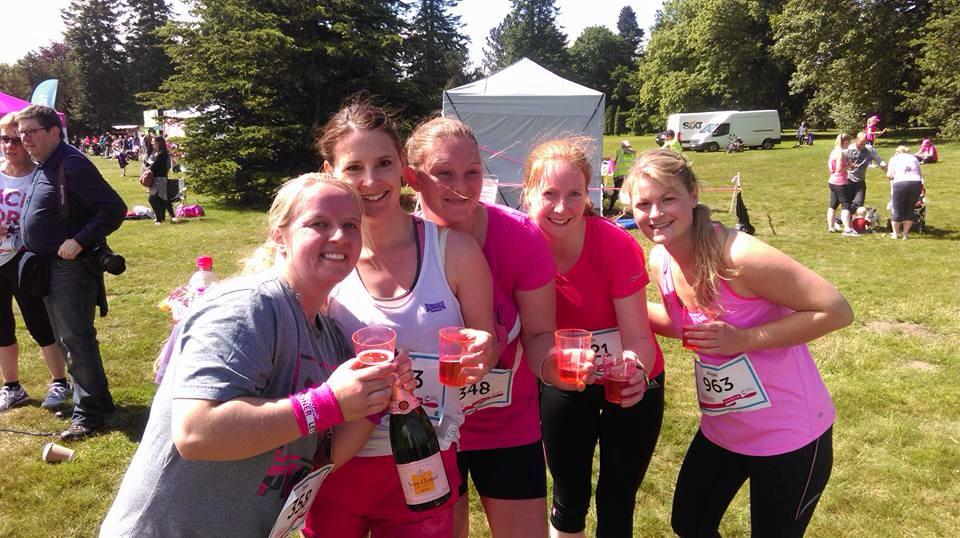 DaniiBooth's tweet photo. Well done to our girls who did race for life this weekend and also the muddy race  :) #RaceForLife #RaceOfLegends http://t.co/iLRBvtHXUI