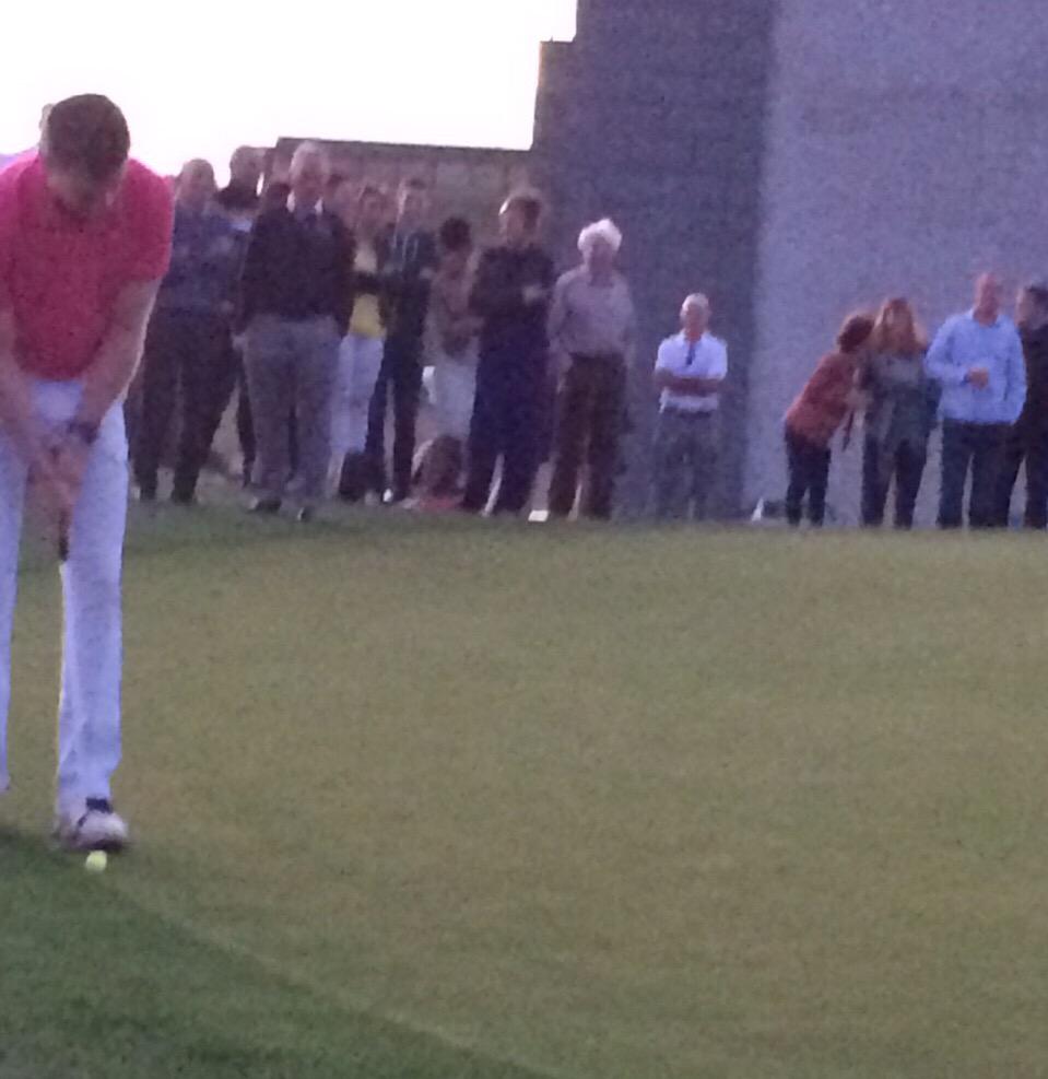 Swing4Cancer's tweet photo. #32 We're incredibly grateful for the numbers who turned up on the night in @CastlemartyrRes #Swing4Cancer #InTheHole http://t.co/nwRnQSW5qf