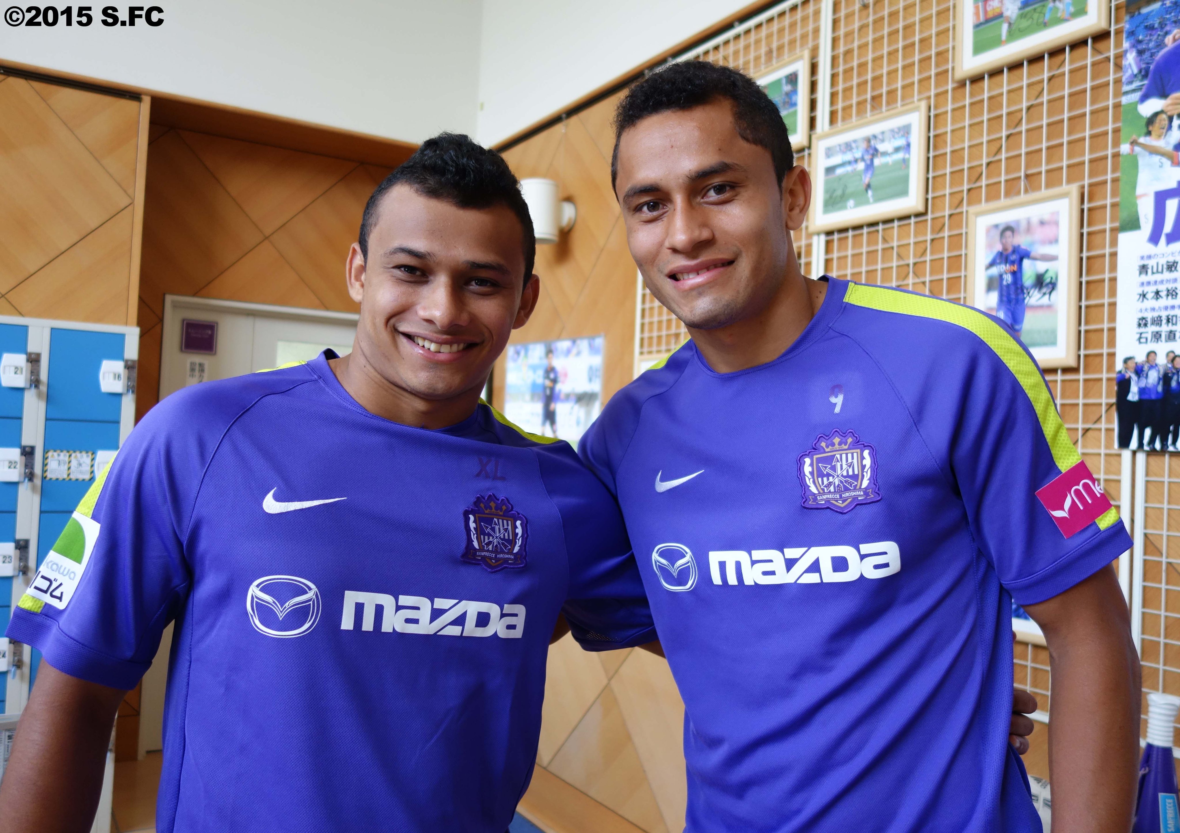 サンフレッチェ広島 公式 スクープ サンフレッチェ広島に 新外国時選手が加入 Sanfrecce Http T Co Cgji1liddb Twitter